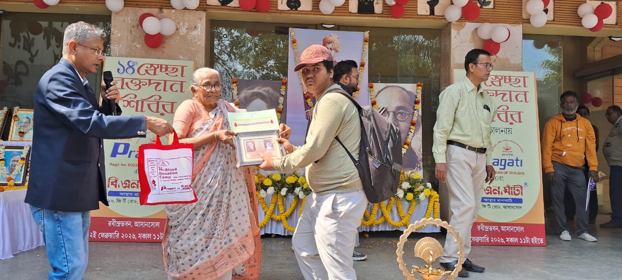 Volunteers at a charity drive